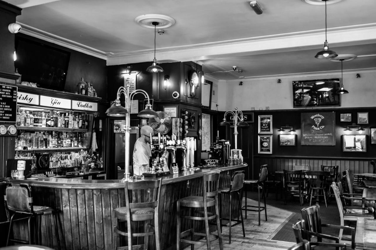 The Ship Inn Лондон Экстерьер фото